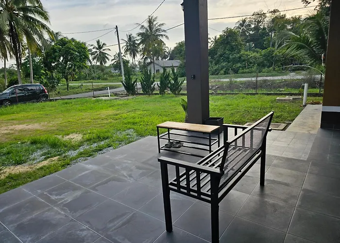 Homestay Rumah Tengok Jelawat Bachok