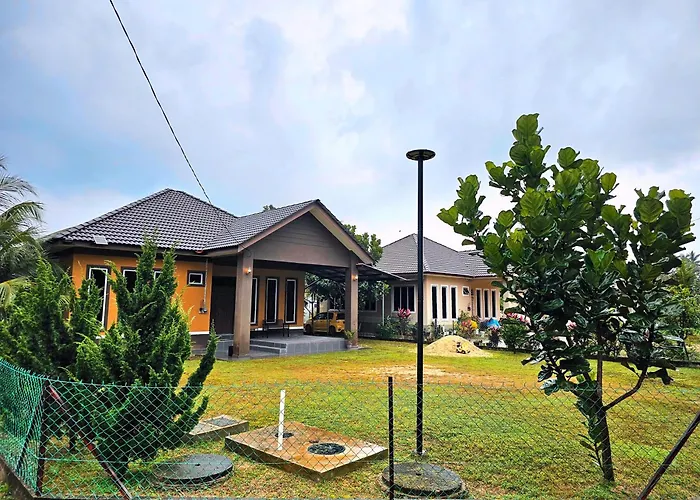 Homestay Rumah Tengok Jelawat Bachok